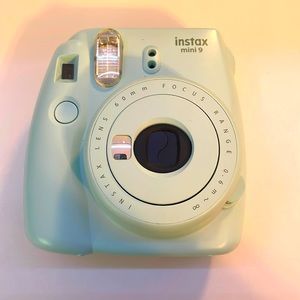polaroid Instax Mini 9